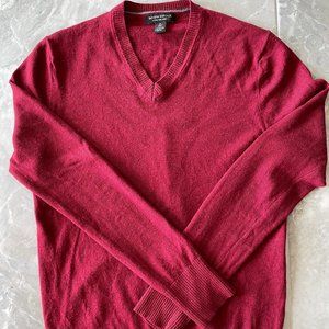 V-neck Extra Fine Merino Wool Red Sweater